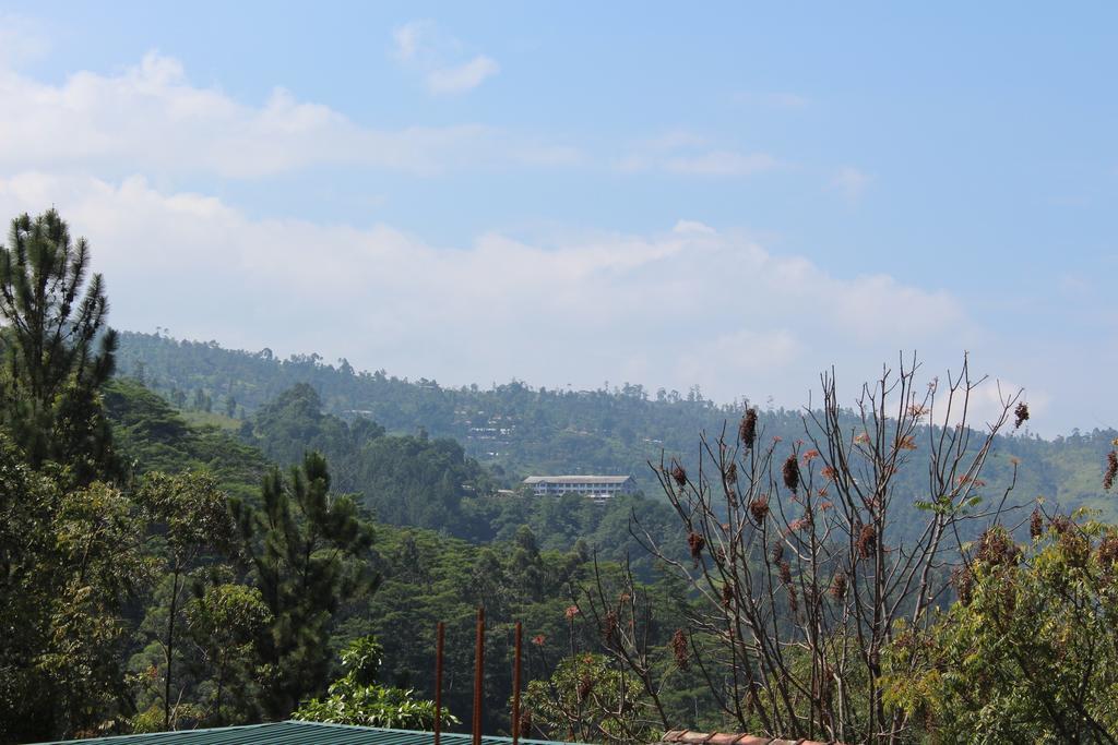 Royal Mount Hotel Kandy Exterior photo